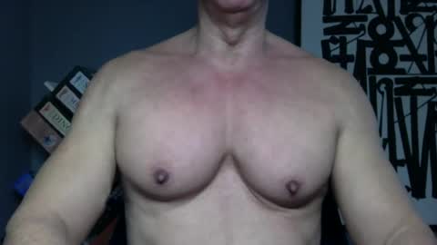 BGDKMUSCLEGUY - SELECTED BY CHATURBATE AS A TOP BROADCASTER FOR 2023 online show from June 2026 05:13:02 PM