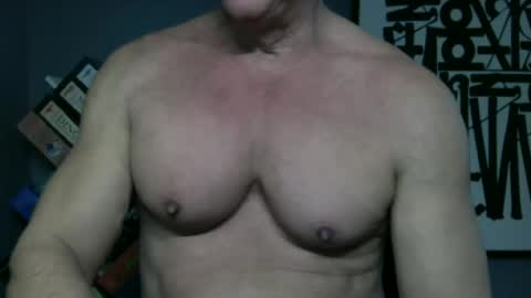 BGDKMUSCLEGUY - SELECTED BY CHATURBATE AS A TOP BROADCASTER FOR 2023 online show from June 2026 05:48:02 PM