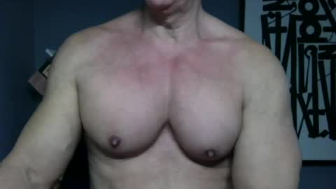 BGDKMUSCLEGUY - SELECTED BY CHATURBATE AS A TOP BROADCASTER FOR 2023 online show from June 2026 06:12:01 PM