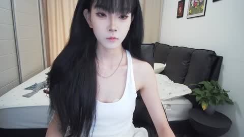 bhwuyulian online show from June 2026 05:35:02 AM