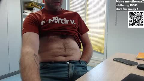 My name is David and if you like public exhibitions you wont be disappointed with me LoL - My favorite vibes is 44  online show from January 2025 12:18:01 PM