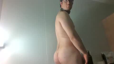 Snapshot of bi_showoffguy_02 chatting on February 2025 09:11:01 AM bi_showoffguy_02 online show from February 2025 09:11:01 AM