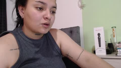 BiaBia online show from December 2024 07:45:01 PM