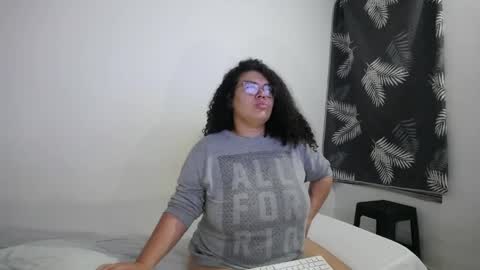 Bianca Tuesday to Sunday from 2am to 6am UTC-5 online show from May 2026 09:16:01 AM