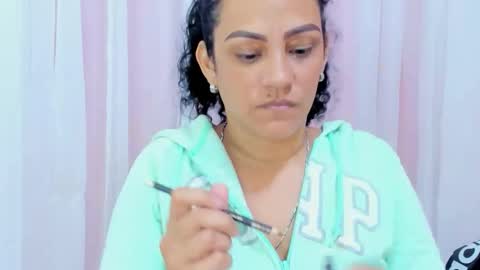 Snapshot of bianca_spear chatting on January 2026 01:05:02 PM bianca_spear online show from January 2026 01:05:02 PM