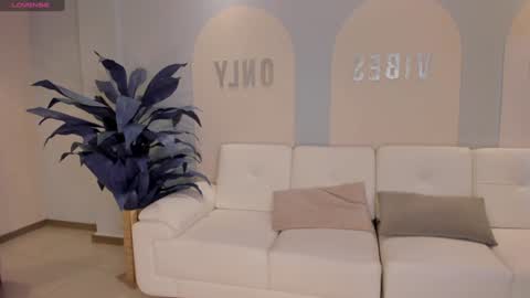 Bianca Pierce online show from January 2025 11:18:02 AM