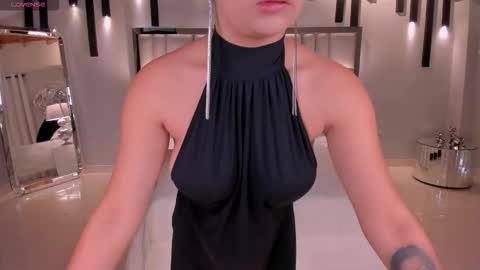 Bianca Pierce online show from November 2025 12:16:02 PM