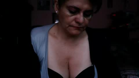 biancasteel online show from May 2026 12:01:01 PM