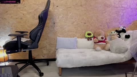 Biancastrong.. IGThebiancastrong online show from January 2025 08:40:02 AM