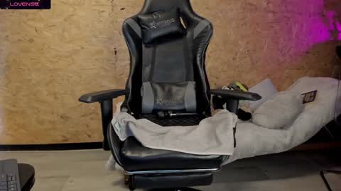 Biancastrong.. IGThebiancastrong online show from February 2025 05:20:01 AM