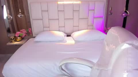 Snapshot of biancax_ chatting on October 2025 04:04:02 AM Hi Im Bianca online show from October 2025 04:04:02 AM