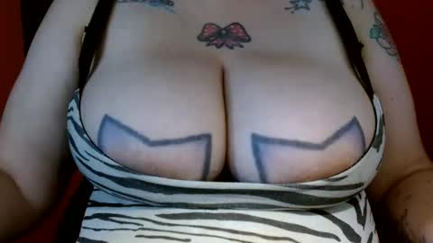 Snapshot of bianka_star_ chatting on January 2026 03:47:01 PM bianca online show from January 2026 03:47:01 PM