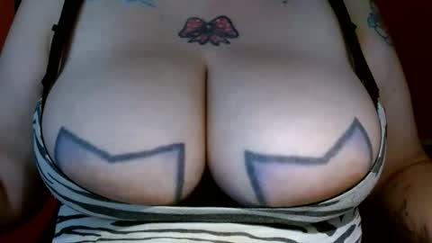 Snapshot of bianka_star_ chatting on January 2026 02:43:02 PM bianca online show from January 2026 02:43:02 PM