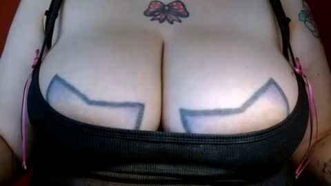 Snapshot of bianka_star_ chatting on February 2026 01:07:02 PM bianca online show from February 2026 01:07:02 PM