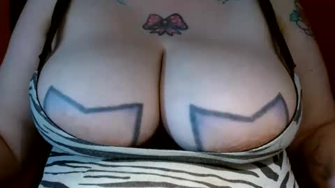 Snapshot of bianka_star_ chatting on April 2026 12:50:01 PM bianca online show from April 2026 12:50:01 PM