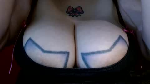 Snapshot of bianka_star_ chatting on May 2026 12:32:01 PM bianca online show from May 2026 12:32:01 PM