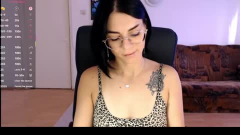 Snapshot of bibitina chatting on July 2026 05:05:01 AM innasugarwild online show from July 2026 05:05:01 AM