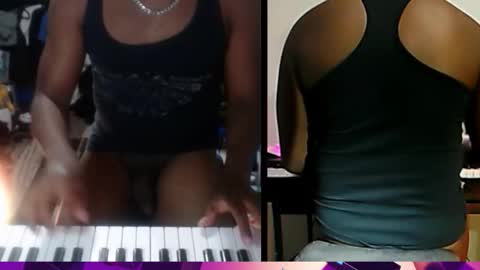 BicepsandFrot online show from October 2025 12:46:02 AM