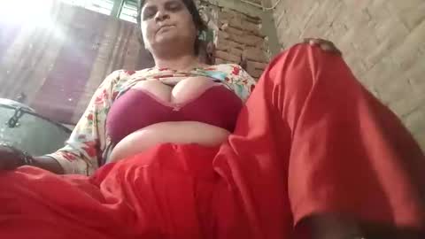 Mona online show from December 2024 02:57:01 AM