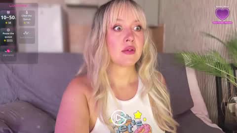 Snapshot of big_ass_blonde chatting on February 2025 04:16:02 AM Eva online show from February 2025 04:16:02 AM