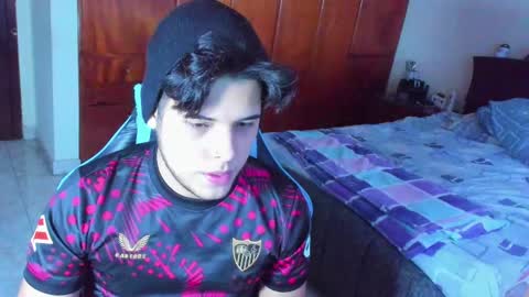 Snapshot of big_cockjughead chatting on September 2025 08:13:01 PM Logan Sprouse online show from September 2025 08:13:01 PM