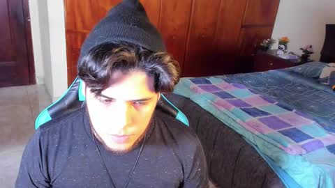 Logan Sprouse online show from November 2025 10:11:02 PM