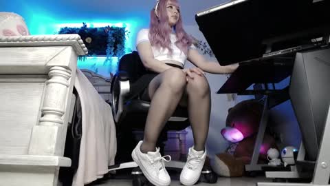 Lava online show from February 2025 11:36:02 PM