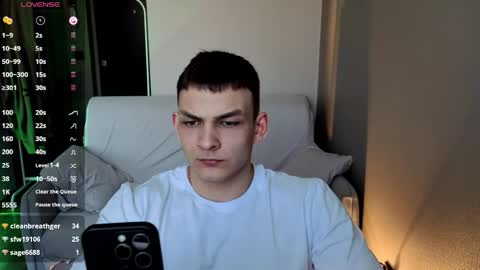 Snapshot of big_rock_edward chatting on March 2026 03:46:01 PM edward online show from March 2026 03:46:01 PM