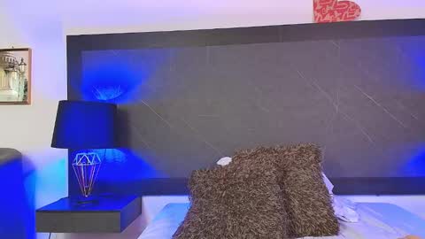 Snapshot of big_tits_in_your_face chatting on December 2024 12:37:02 AM Tell me Sophia online show from December 2024 12:37:02 AM