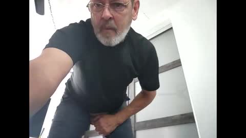 bigal9816192 online show from December 2024 06:10:01 PM