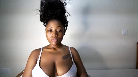 bigassmello_ online show from May 2026 11:45:02 PM