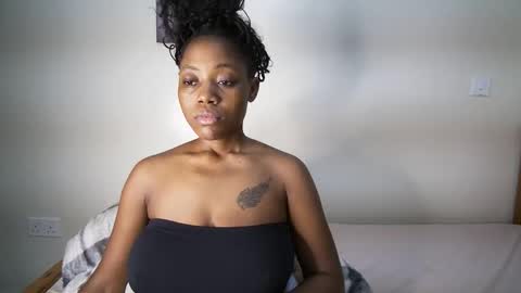 bigassmello_ online show from May 2026 04:29:02 AM