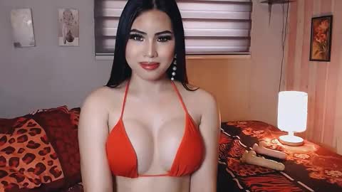 Mia online show from February 2026 07:58:02 AM