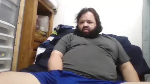 Snapshot of bigbear3287 chatting on December 2024 04:22:02 AM Liam online show from December 2024 04:22:02 AM