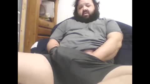 Snapshot of bigbear3287 chatting on December 2024 06:48:01 AM Liam online show from December 2024 06:48:01 AM