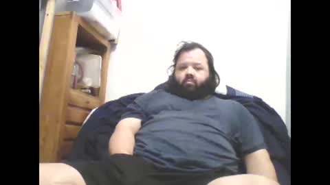 Snapshot of bigbear3287 chatting on January 2025 08:06:01 AM Liam online show from January 2025 08:06:01 AM