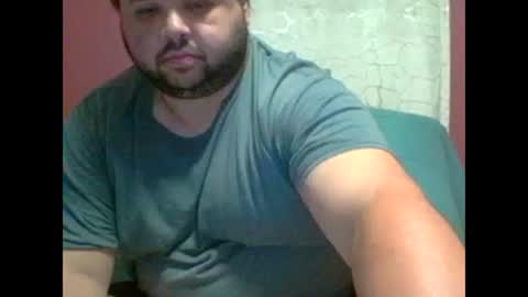 Snapshot of bigbear3287 chatting on November 2025 07:42:01 AM Liam online show from November 2025 07:42:01 AM