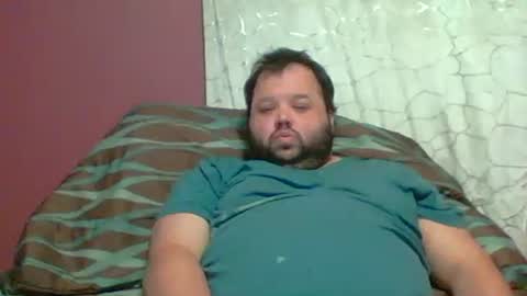 Snapshot of bigbear3287 chatting on November 2025 07:18:01 AM Liam online show from November 2025 07:18:01 AM