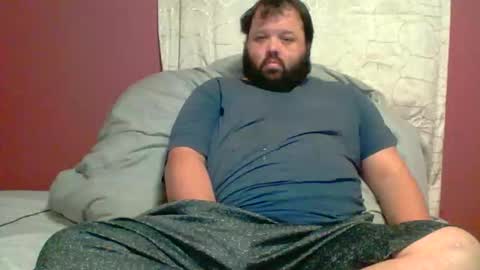 Snapshot of bigbear3287 chatting on January 2026 09:36:01 AM Liam online show from January 2026 09:36:01 AM