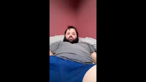 Snapshot of bigbear3287 chatting on February 2026 08:02:01 AM Liam online show from February 2026 08:02:01 AM