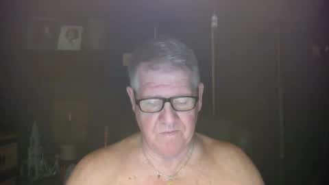 Snapshot of bigbeerdrinker1 chatting on December 2024 05:49:02 AM bigbeerdrinker online show from December 2024 05:49:02 AM