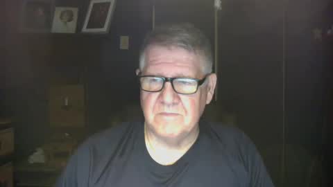 Snapshot of bigbeerdrinker1 chatting on January 2025 09:18:01 AM bigbeerdrinker online show from January 2025 09:18:01 AM