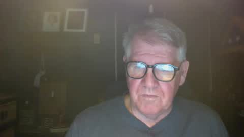 Snapshot of bigbeerdrinker1 chatting on February 2026 05:51:02 AM bigbeerdrinker online show from February 2026 05:51:02 AM