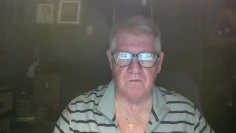 Snapshot of bigbeerdrinker1 chatting on March 2026 04:34:02 AM bigbeerdrinker online show from March 2026 04:34:02 AM