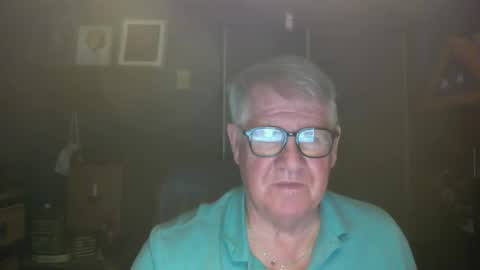 Snapshot of bigbeerdrinker1 chatting on March 2026 06:36:01 AM bigbeerdrinker online show from March 2026 06:36:01 AM