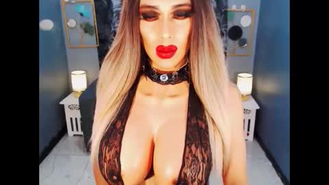 Loraine Cruz online show from May 2026 06:10:02 AM