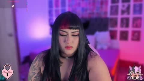 Snapshot of bigboobs_cloe chatting on November 2025 03:23:01 AM bigboobs cloe online show from November 2025 03:23:01 AM