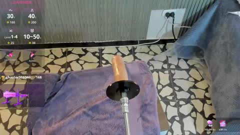 Snapshot of bigboobs_violeta chatting on November 2025 08:46:02 PM VIOLETA online show from November 2025 08:46:02 PM