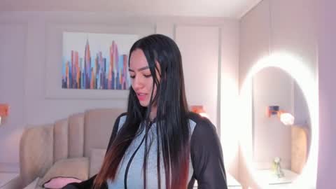 Snapshot of bigboobsnaughty1 chatting on January 2025 10:17:01 AM online show from January 2025 10:17:01 AM