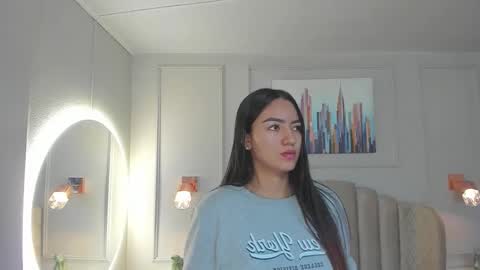 Snapshot of bigboobsnaughty1 chatting on February 2025 10:04:01 AM online show from February 2025 10:04:01 AM